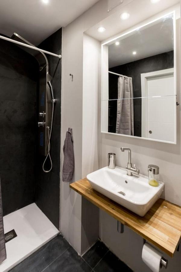 Armas 44 - Apartamento De 2 Dormitorios, Moderno Y Centrico, Sin Ascensor Y Con Posibilidad De Garaje Zaragoza Buitenkant foto